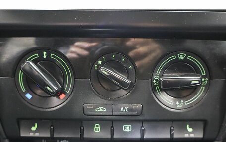 Skoda Rapid I, 2018 год, 1 300 000 рублей, 11 фотография