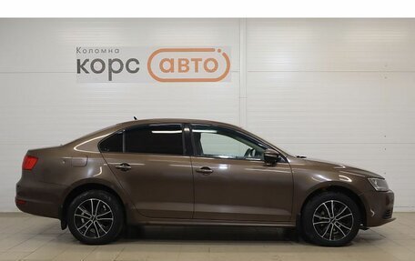 Volkswagen Jetta VI, 2013 год, 1 049 000 рублей, 4 фотография