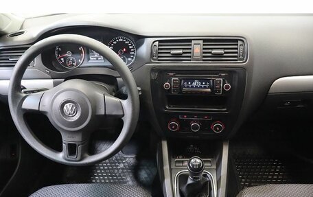 Volkswagen Jetta VI, 2013 год, 1 049 000 рублей, 9 фотография