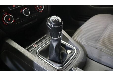 Volkswagen Jetta VI, 2013 год, 1 049 000 рублей, 12 фотография