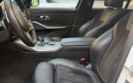BMW 3 серия, 2020 год, 3 750 000 рублей, 10 фотография