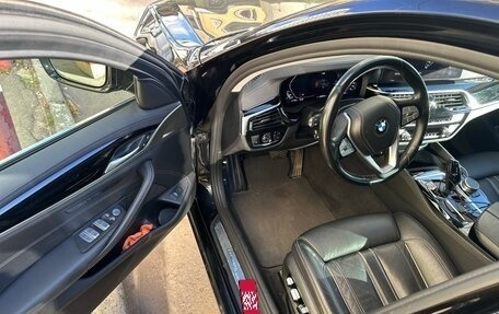 BMW 5 серия, 2021 год, 3 050 000 рублей, 3 фотография