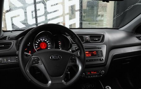 KIA Rio III рестайлинг, 2015 год, 949 000 рублей, 6 фотография