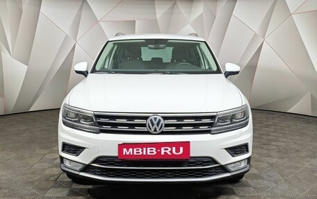 Volkswagen Tiguan II, 2017 год, 2 197 000 рублей, 7 фотография