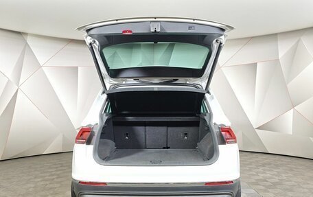 Volkswagen Tiguan II, 2017 год, 2 197 000 рублей, 12 фотография