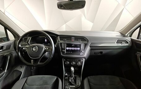 Volkswagen Tiguan II, 2017 год, 2 197 000 рублей, 14 фотография
