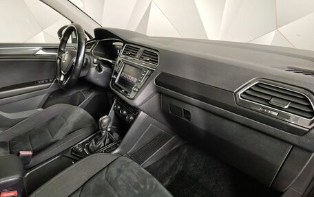 Volkswagen Tiguan II, 2017 год, 2 197 000 рублей, 13 фотография