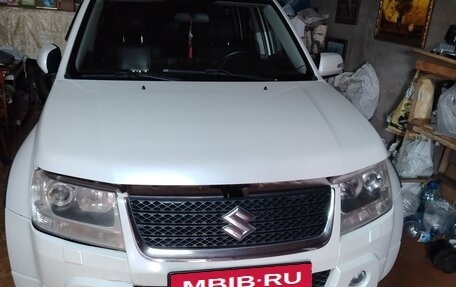 Suzuki Grand Vitara, 2010 год, 950 000 рублей, 1 фотография