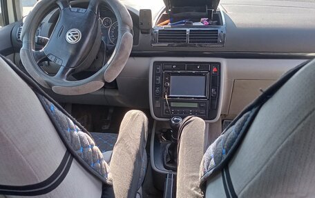 Volkswagen Sharan I рестайлинг, 2002 год, 650 000 рублей, 14 фотография