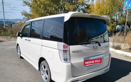 Honda Stepwgn IV, 2011 год, 1 395 000 рублей, 6 фотография