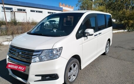 Honda Stepwgn IV, 2011 год, 1 395 000 рублей, 3 фотография