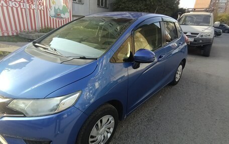 Honda Fit III, 2016 год, 800 000 рублей, 5 фотография