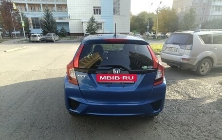 Honda Fit III, 2016 год, 800 000 рублей, 8 фотография