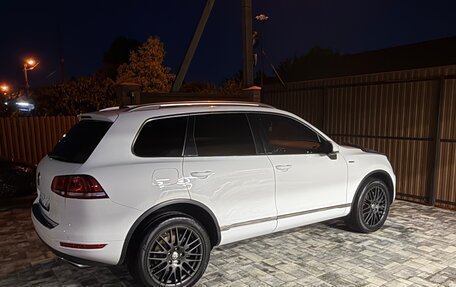 Volkswagen Touareg III, 2013 год, 2 750 000 рублей, 5 фотография
