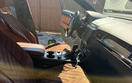Volkswagen Touareg III, 2013 год, 2 750 000 рублей, 15 фотография