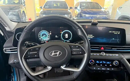 Hyundai Elantra, 2023 год, 1 447 000 рублей, 10 фотография