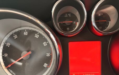 Opel Astra J, 2010 год, 850 000 рублей, 6 фотография