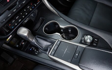 Lexus RX IV рестайлинг, 2020 год, 4 397 000 рублей, 21 фотография