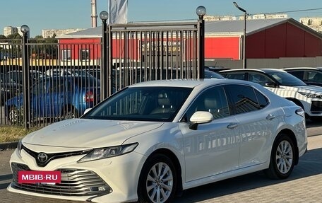 Toyota Camry, 2019 год, 2 797 000 рублей, 8 фотография