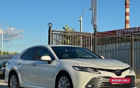 Toyota Camry, 2019 год, 2 797 000 рублей, 2 фотография