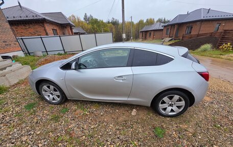 Opel Astra J, 2012 год, 650 000 рублей, 3 фотография