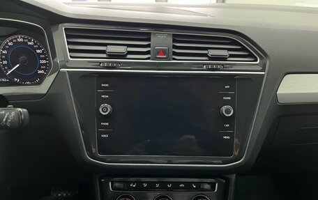 Volkswagen Tiguan II, 2018 год, 2 550 000 рублей, 12 фотография