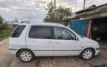 Toyota Raum I, 1998 год, 400 000 рублей, 4 фотография