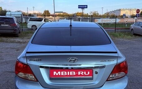 Hyundai Solaris II рестайлинг, 2011 год, 470 000 рублей, 2 фотография