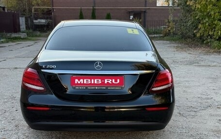 Mercedes-Benz E-Класс, 2019 год, 2 870 000 рублей, 5 фотография