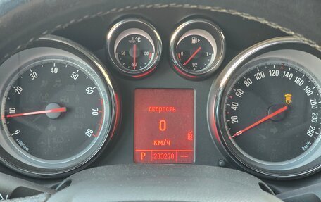 Opel Astra J, 2011 год, 650 000 рублей, 11 фотография