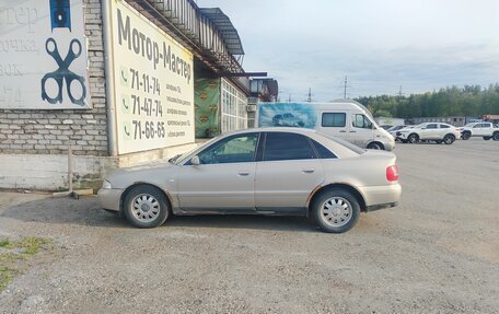 Audi A4, 1999 год, 400 000 рублей, 3 фотография
