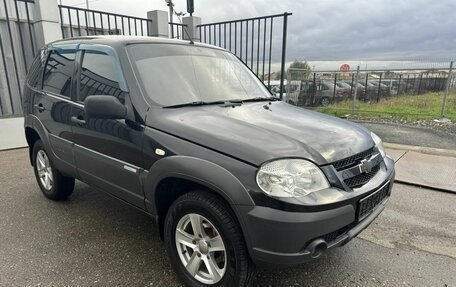 Chevrolet Niva I рестайлинг, 2011 год, 321 000 рублей, 3 фотография