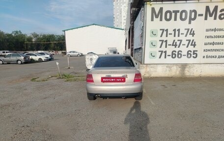 Audi A4, 1999 год, 400 000 рублей, 4 фотография