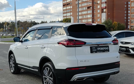 Geely Atlas, 2024 год, 2 600 000 рублей, 8 фотография