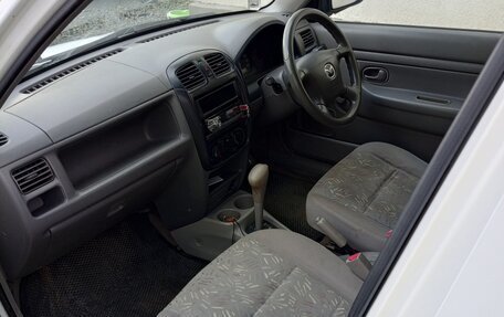 Mazda Demio III (DE), 2001 год, 140 000 рублей, 8 фотография