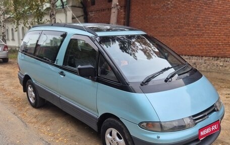 Toyota Estima III рестайлинг -2, 1993 год, 285 000 рублей, 1 фотография