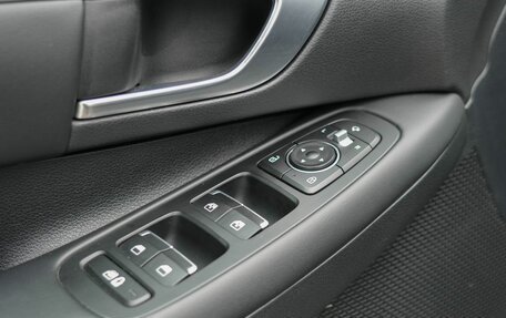 Hyundai Sonata VIII, 2020 год, 2 300 000 рублей, 14 фотография