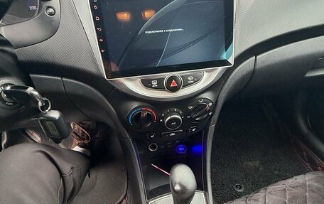 Hyundai Solaris II рестайлинг, 2014 год, 765 000 рублей, 10 фотография