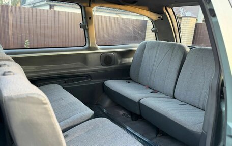 Toyota Estima III рестайлинг -2, 1993 год, 285 000 рублей, 26 фотография
