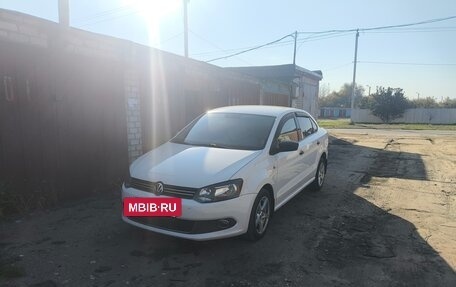 Volkswagen Polo VI (EU Market), 2013 год, 525 000 рублей, 2 фотография