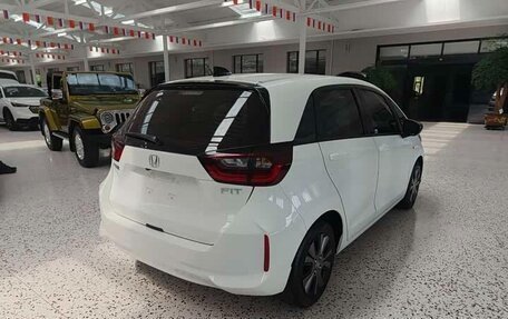 Honda Fit, 2022 год, 980 000 рублей, 6 фотография