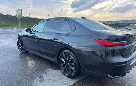 BMW 7 серия, 2022 год, 10 300 000 рублей, 14 фотография