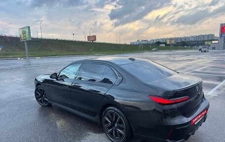 BMW 7 серия, 2022 год, 10 300 000 рублей, 15 фотография