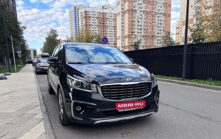 KIA Carnival III, 2019 год, 3 279 000 рублей, 1 фотография