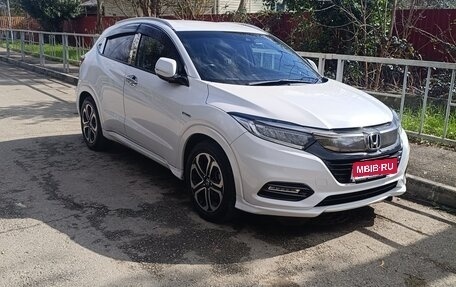 Honda Vezel, 2018 год, 1 620 000 рублей, 1 фотография