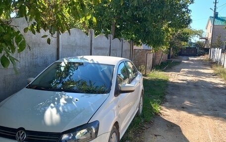 Volkswagen Polo VI (EU Market), 2012 год, 700 000 рублей, 2 фотография