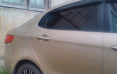 KIA Rio III рестайлинг, 2013 год, 220 000 рублей, 11 фотография