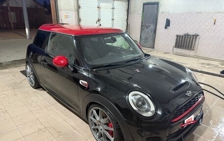 MINI Hatch, 2016 год, 1 950 000 рублей, 4 фотография