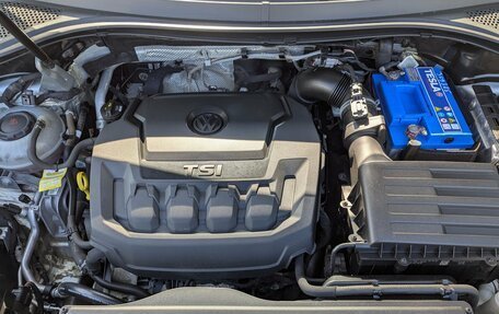 Volkswagen Tiguan II, 2017 год, 2 430 000 рублей, 19 фотография