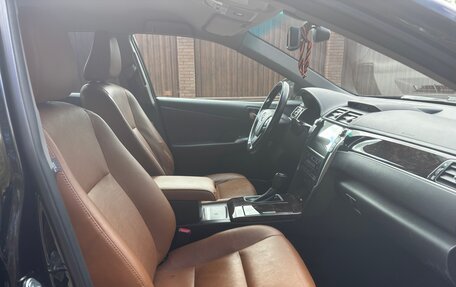 Toyota Camry, 2016 год, 1 600 000 рублей, 3 фотография